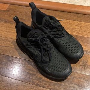 Nike black sneakers